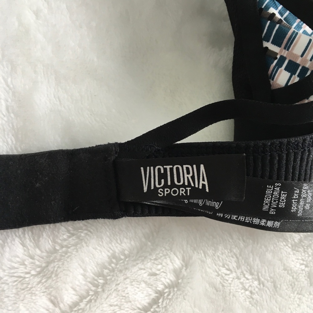 Victoria Sport Incredible Sport Bra 32B - Picture 6 of 9